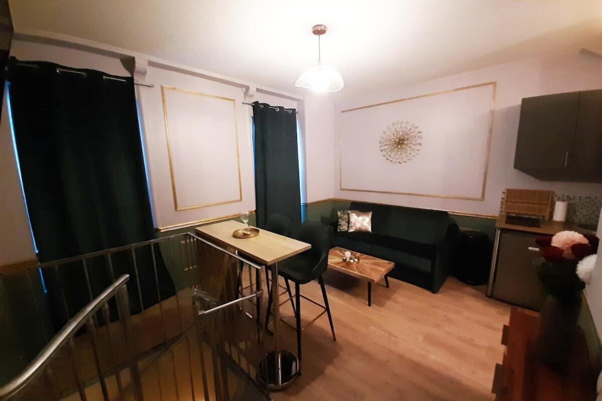 Guernica Apartment Paris Montmartre Zimmer foto